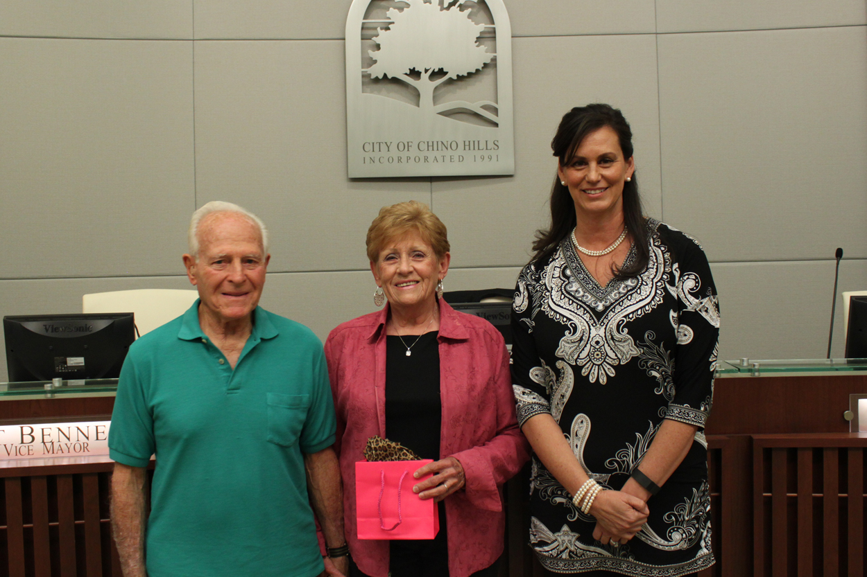 Holiday Home Decorating Contest Winners - The McCormack Family